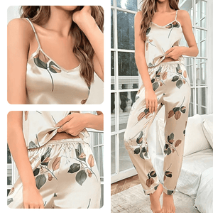 Champagnekleurige satijnen pyjama dames met bladerenprint