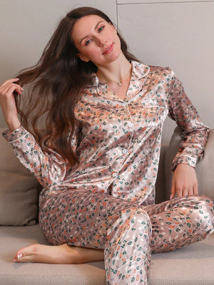 Doorknooppyjama satijn