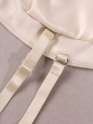 Gedrapeerde satijnen bodycon jurk met cut-out