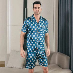 Heren blauwe satijnen shortama met witte schaapprint