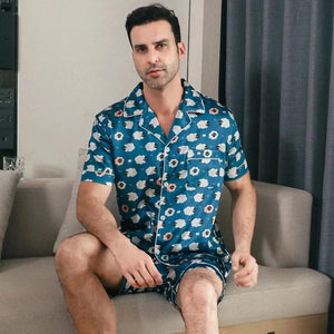 Heren blauwe satijnen shortama met witte schaapprint