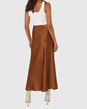 Lange satijnen rok met split