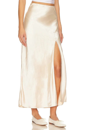 Lange satijnen rok met split