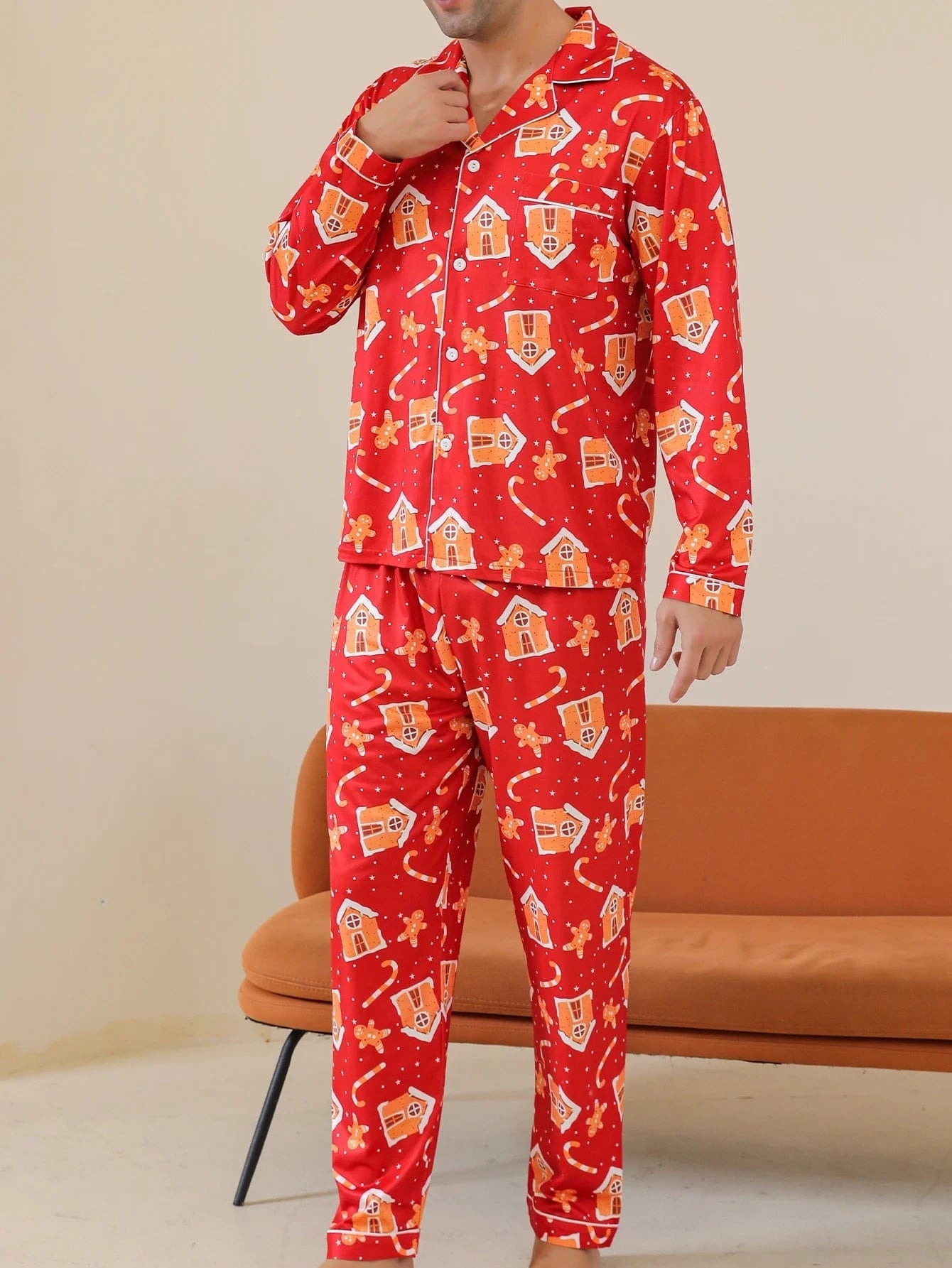 Rode kerstpyjama heren met peperkoek print