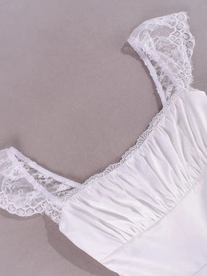 Satijnen cocktailjurkjes