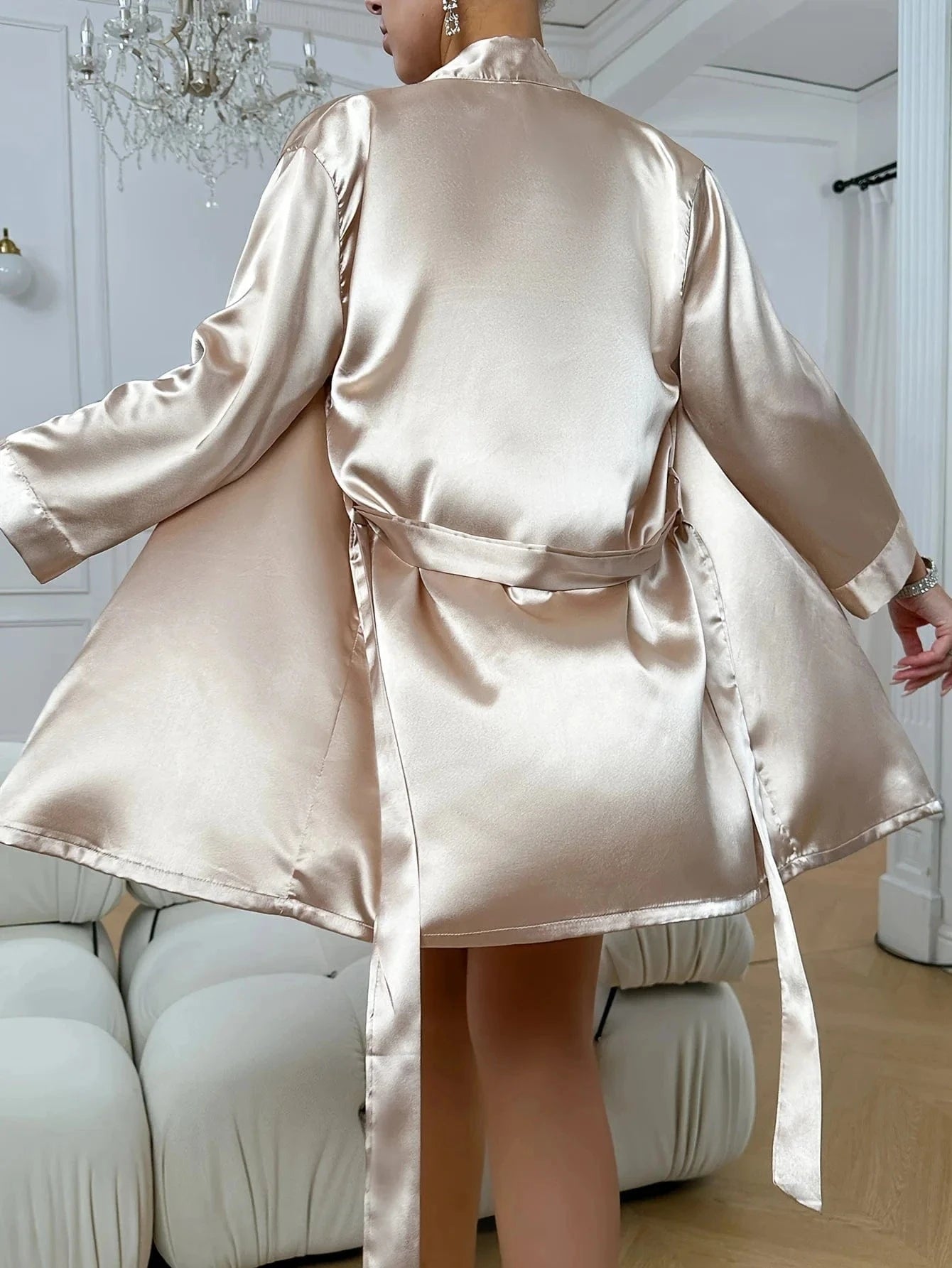 Satijnen kimono champagne