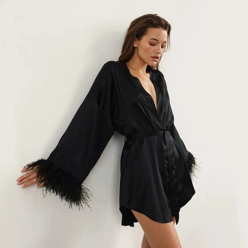 Satijnen pyjama met veren Zwart / S