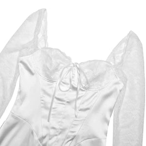 Satijnen trouwjurk met mouwen