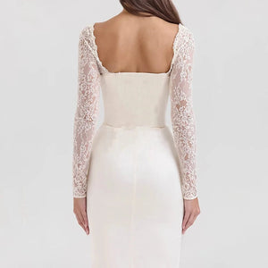 Satijnen trouwjurk met mouwen