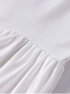 Witte satijnen mini-jurk