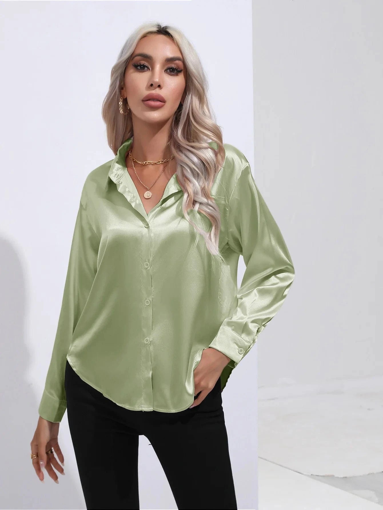 Lichtgroene satijnen blouse Lichtgroen / S