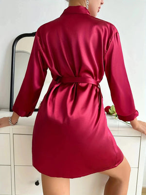Satijnen badjas rood