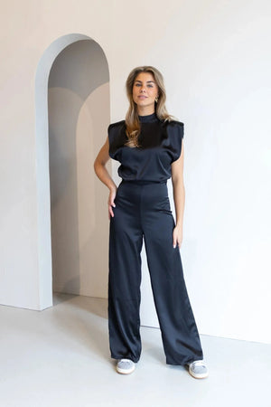 Satijnen jumpsuit open rug