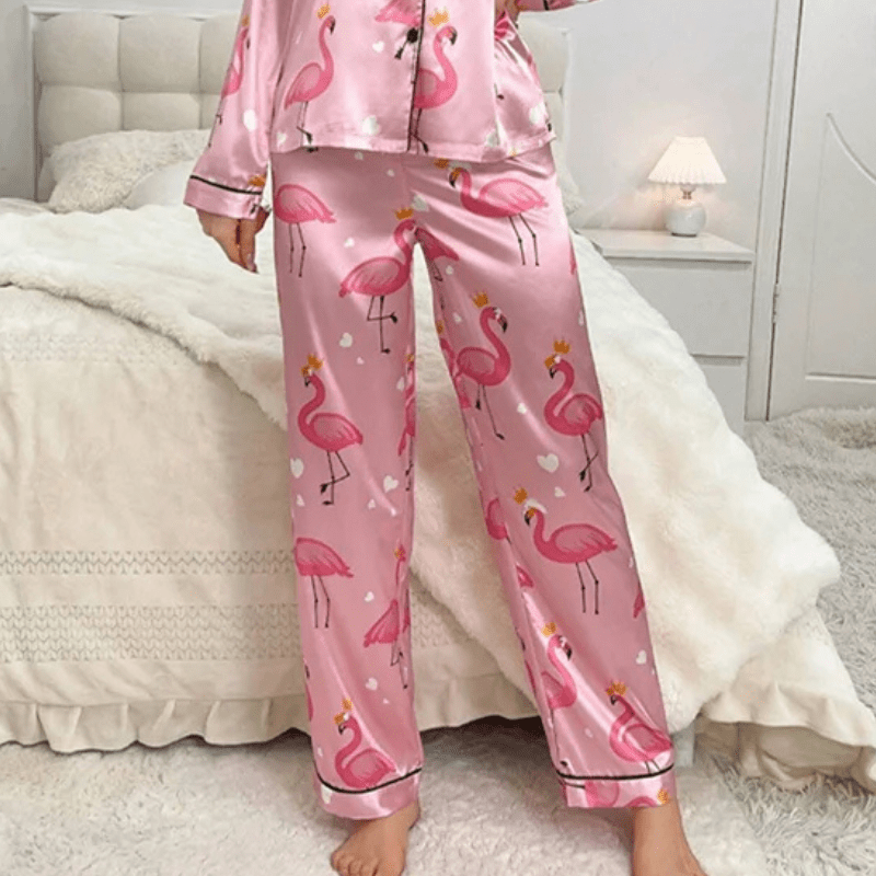 Satijnen pyjama dames met flamingoprint