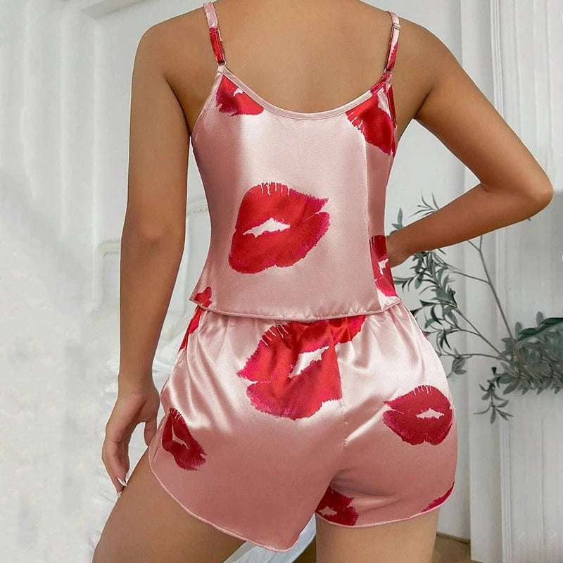 Satijnen shortama dames met lippenprint