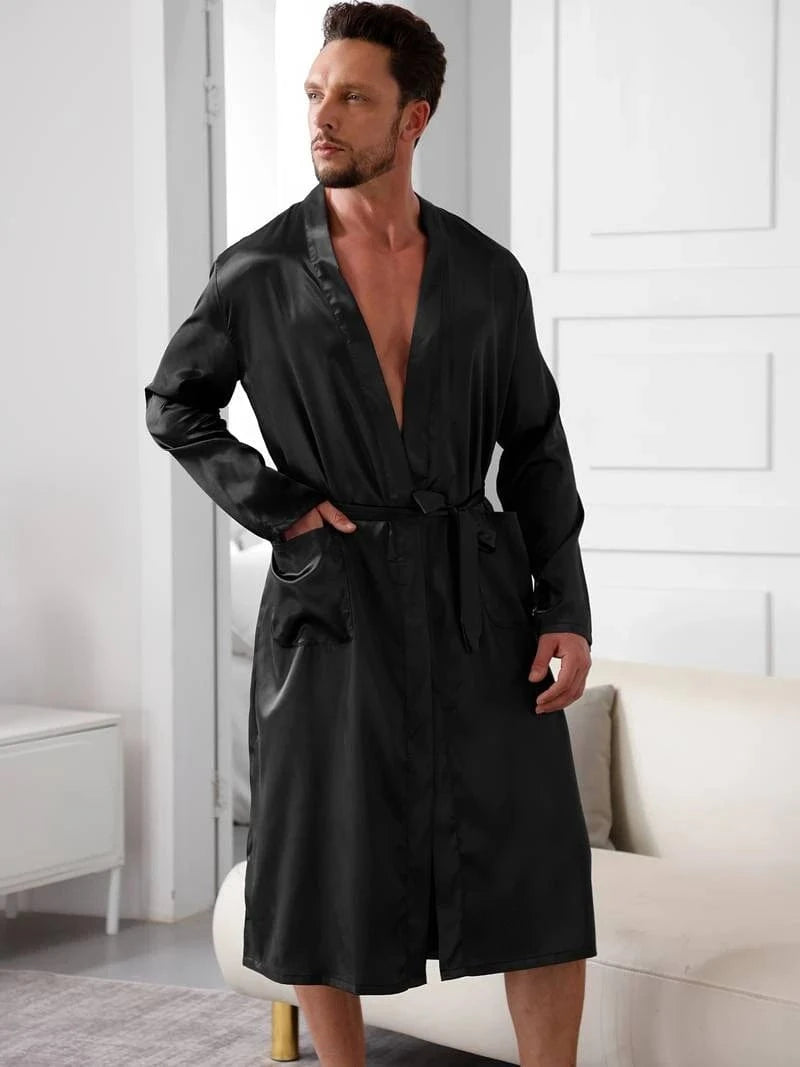 Zwarte satijnen kimono heren